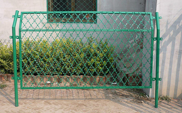 刺繩護欄網(wǎng) 刺繩護欄網(wǎng)
